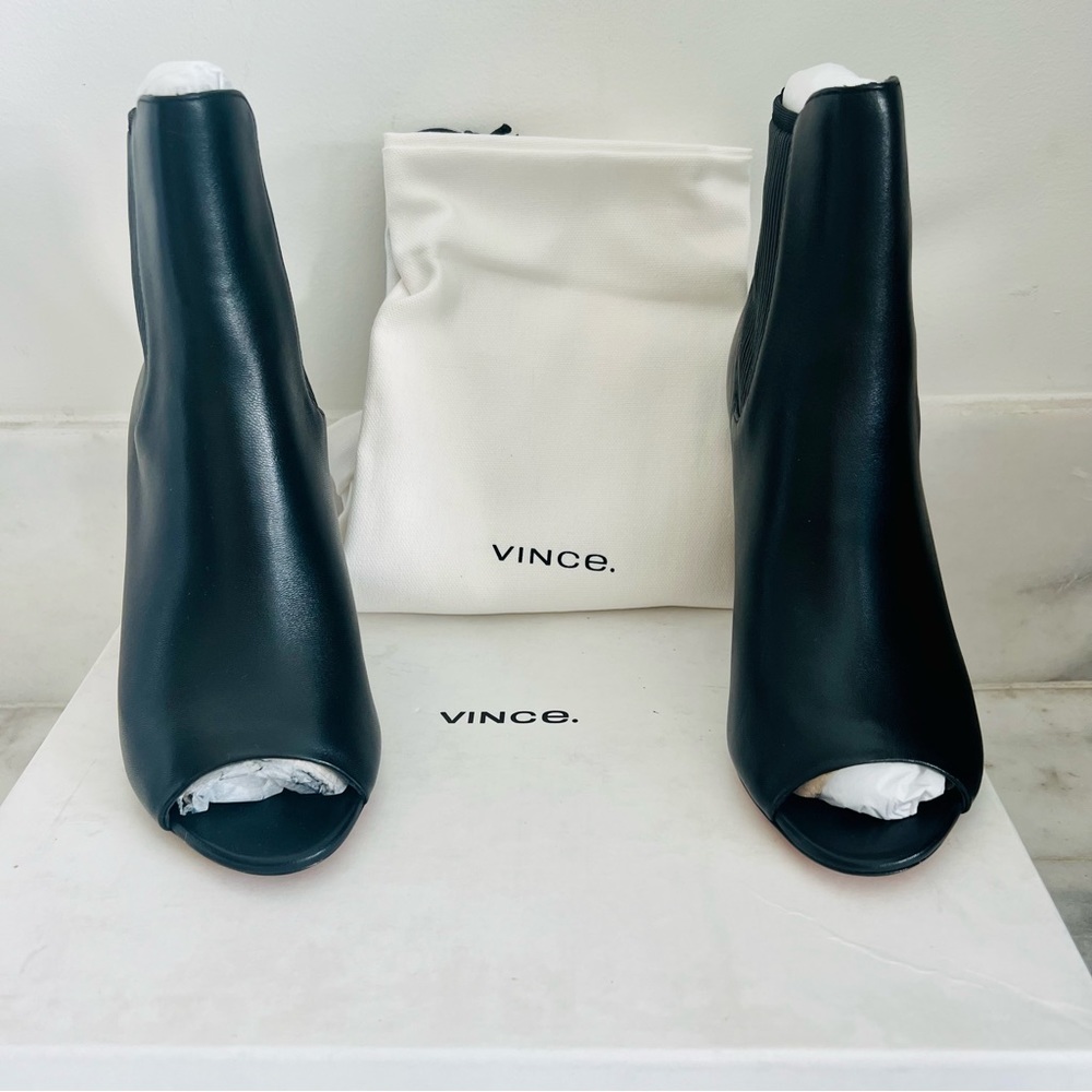Vince Women’s Elsie Black Leather Peep Toe Ankle Booties Pumps Heel Stretch 5.5 - Picture 5 of 12